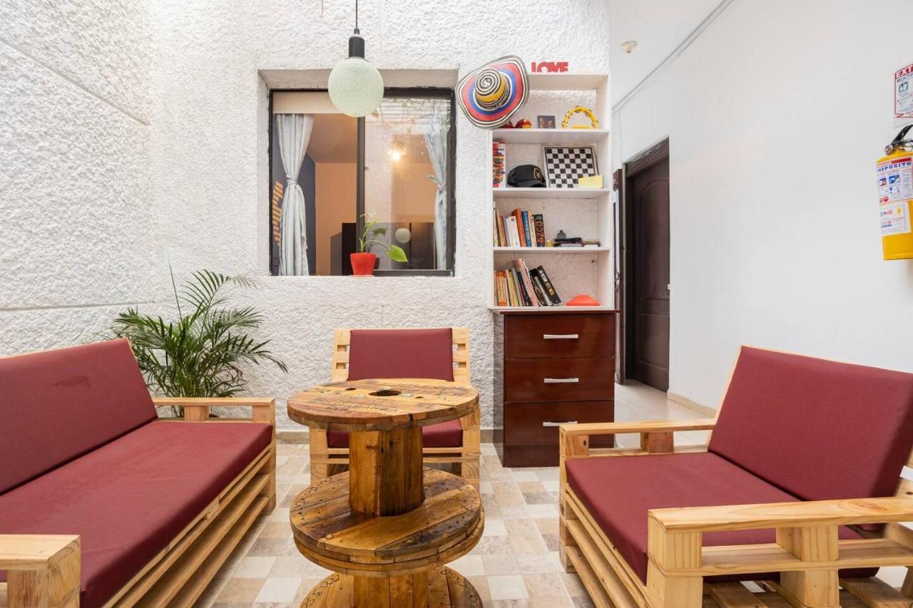 Casa Clandestina Guest House ميديلين المظهر الخارجي الصورة