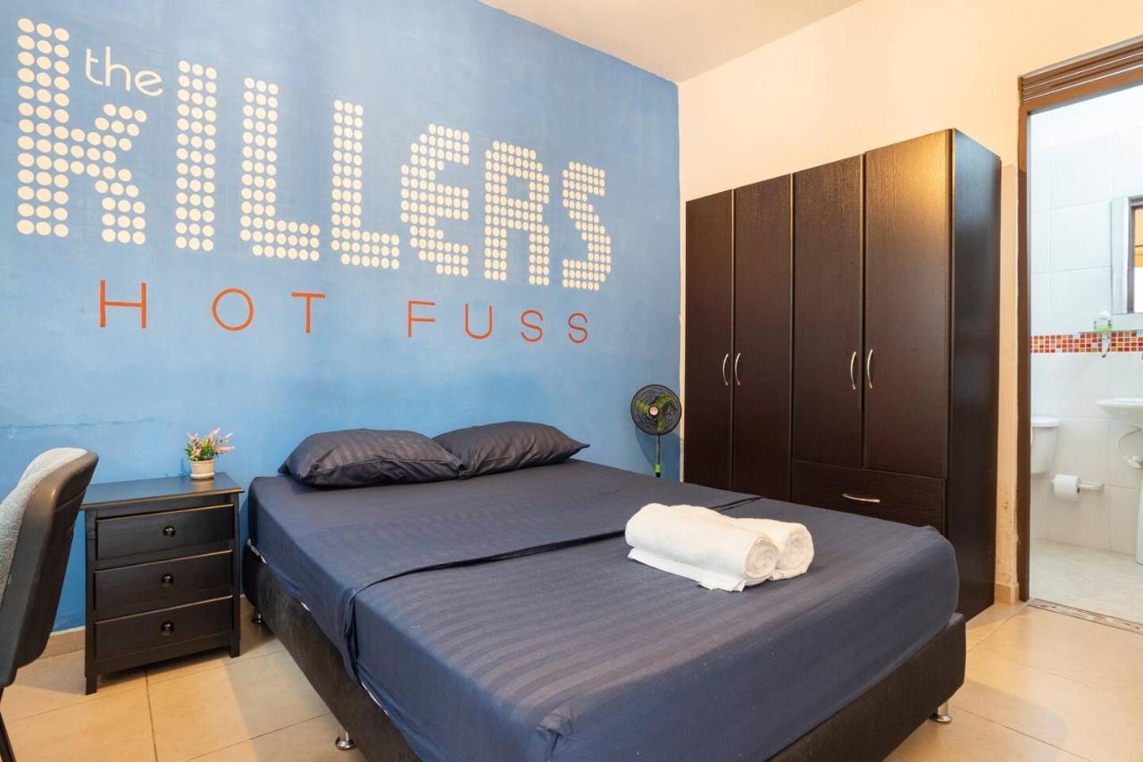 Casa Clandestina Guest House ميديلين المظهر الخارجي الصورة